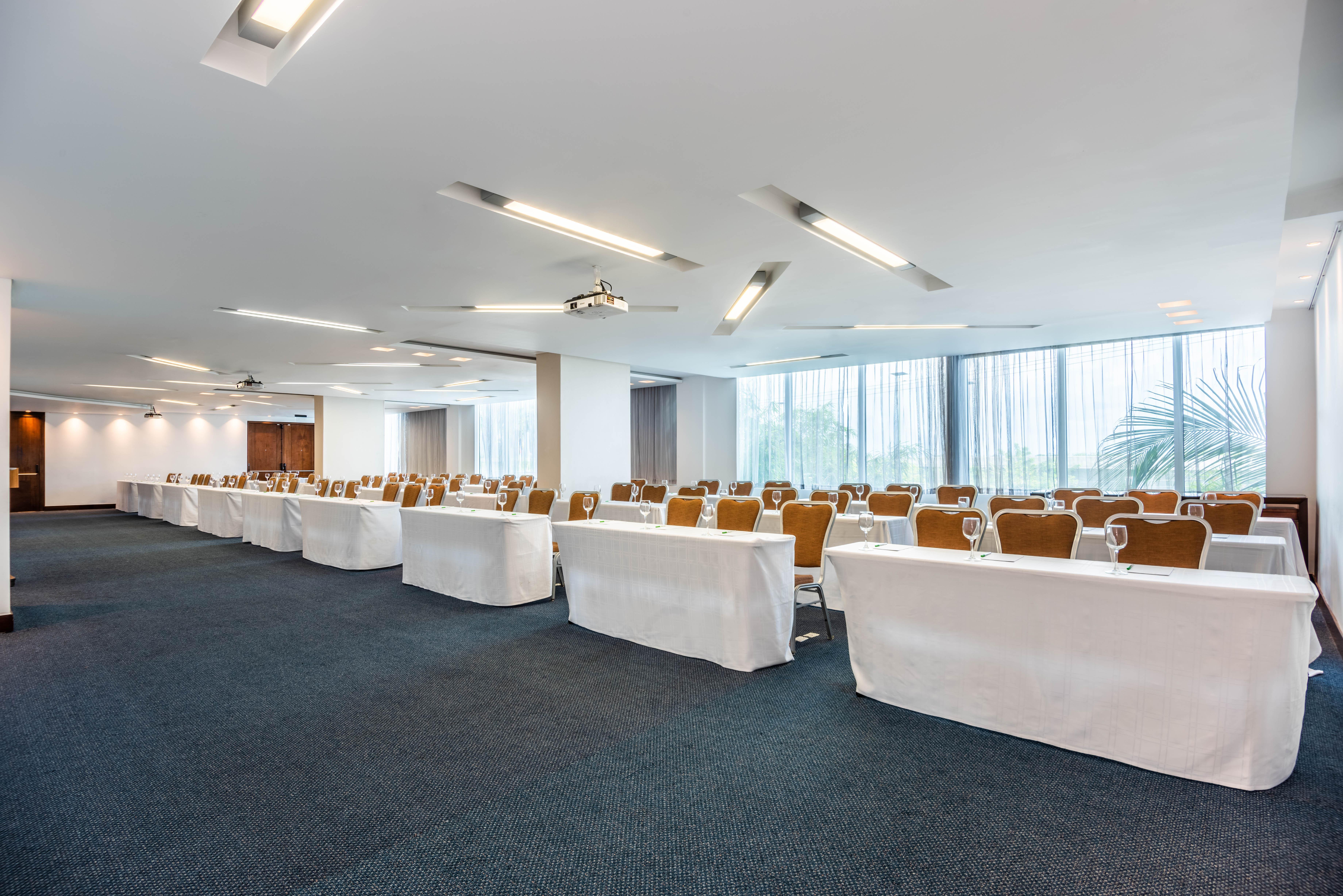 Holiday Inn Cartagena Morros By Ihg Exterior foto Meeting room