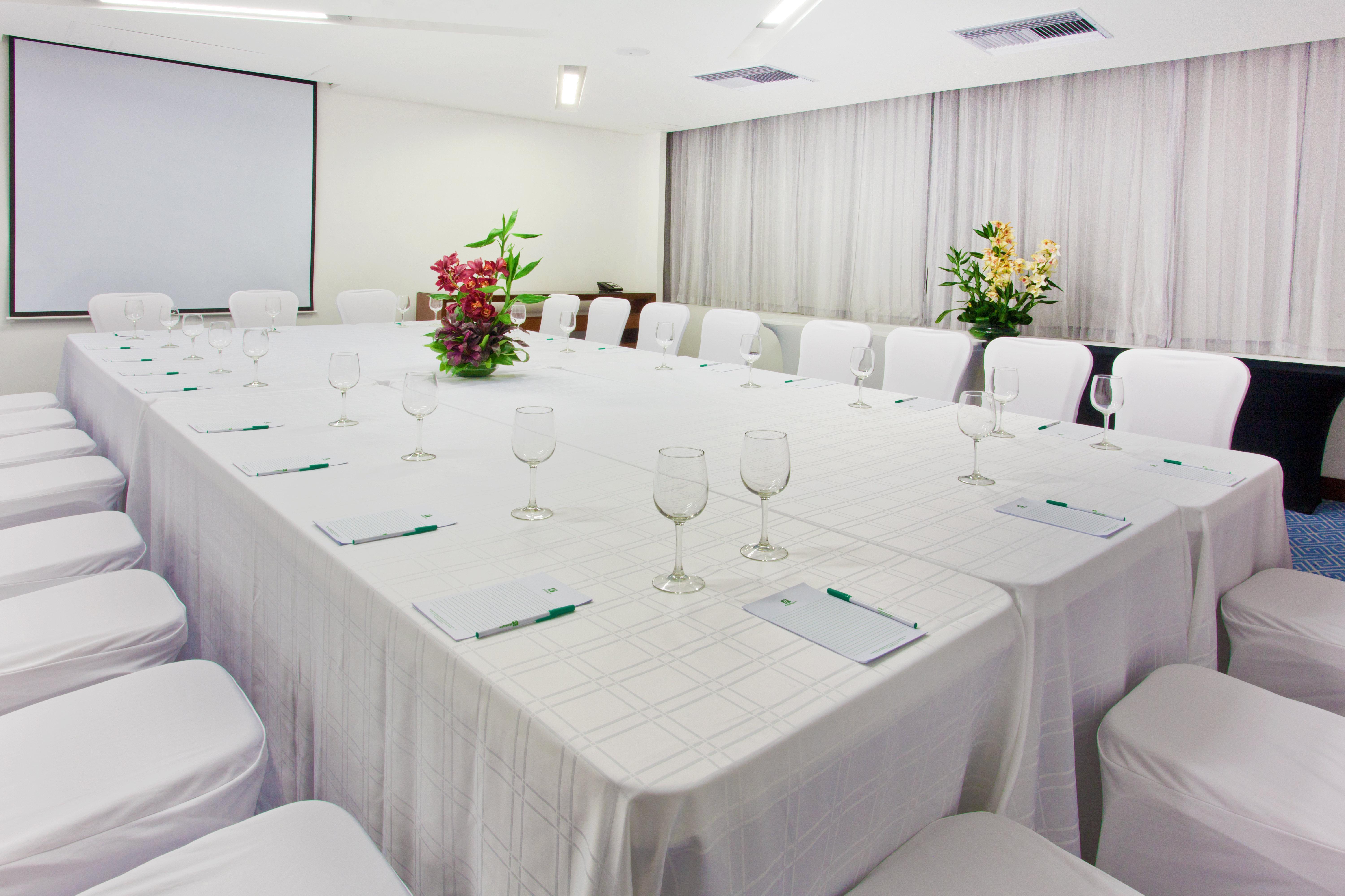 Holiday Inn Cartagena Morros By Ihg Exterior foto Meeting room